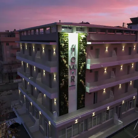 Flow-r Aparthotel 4*
