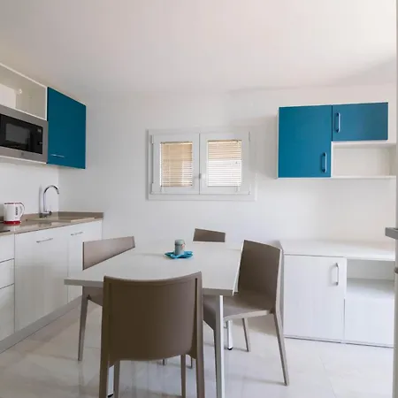 Flow-r Apartahotel Riccione