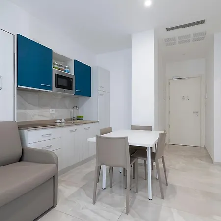 Apartahotel Flow-r 4*