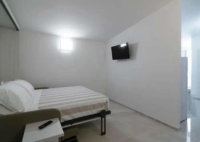 Apart-hotel Flow-r 4*